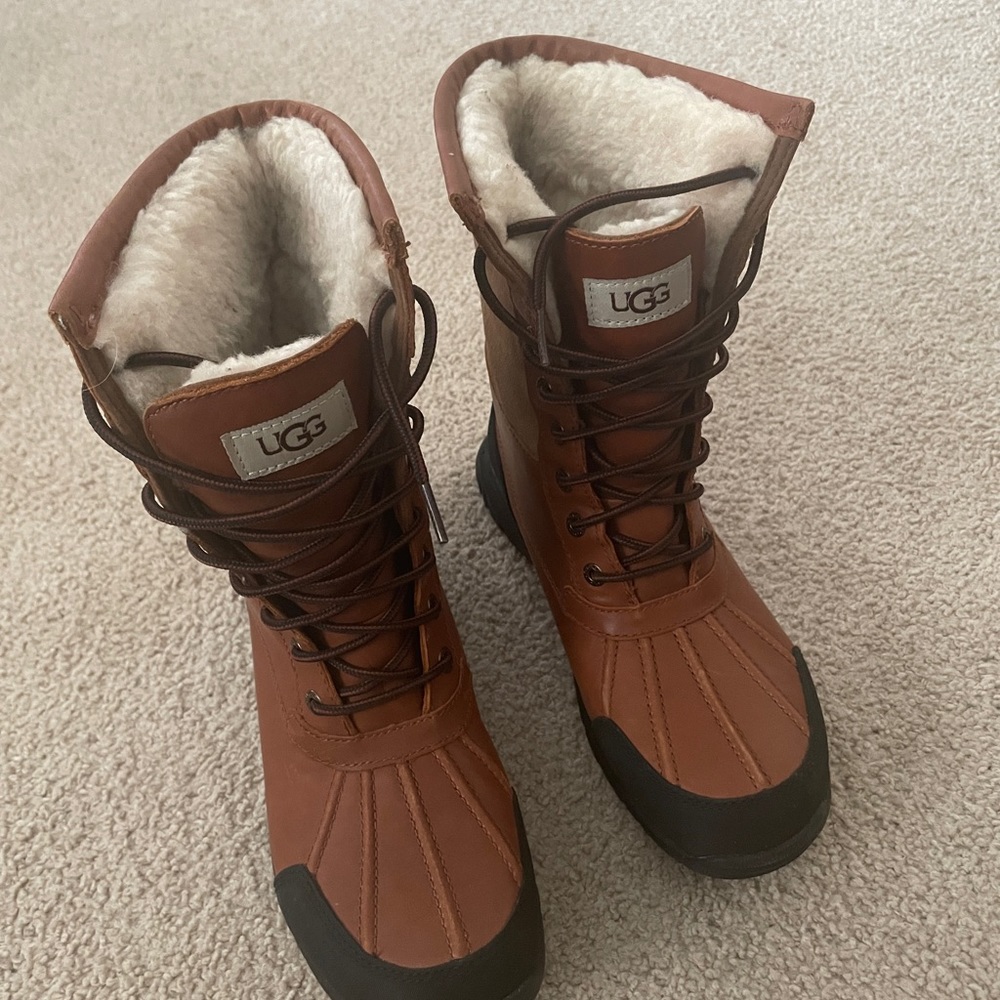 UGG Butte Boots